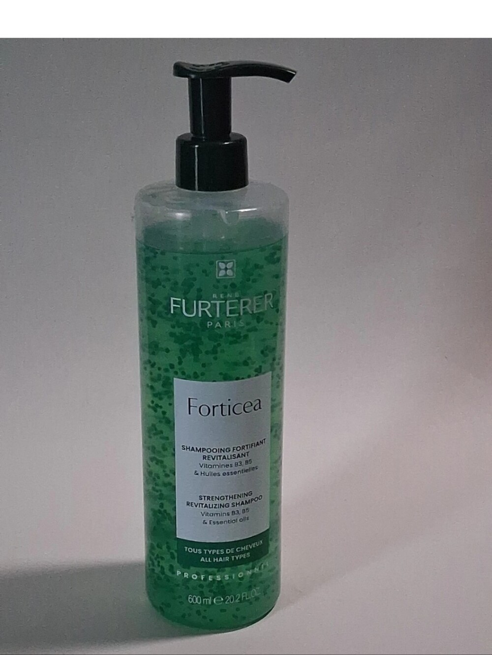Rene Rene Furterer STRENGTHENING REVITALIZING Shampoo 20.2 oz New